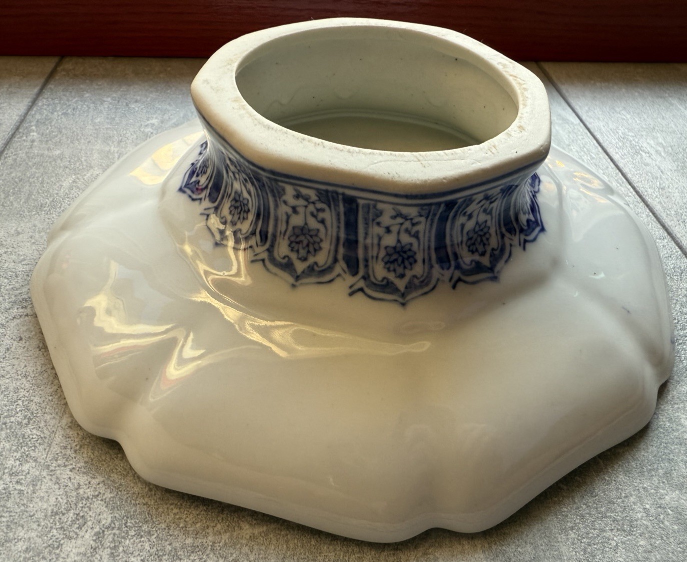 Blue White Porcelain Centerpiece Pedestal Footed Bowl Tazza Dish Floral Pattern