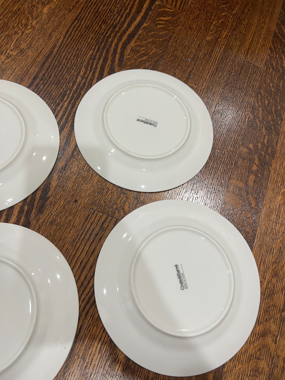 6 CRATE & BARREL ‘Berry Sprigs’ 7½” SALAD/DESSERT PLATES: Fruits & Leaves (6)