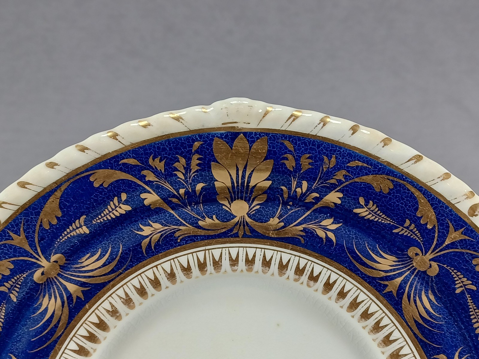 Antique Derby Gold Neoclassical Acanthus Leaf Scrollwork & Cobalt Under Plate