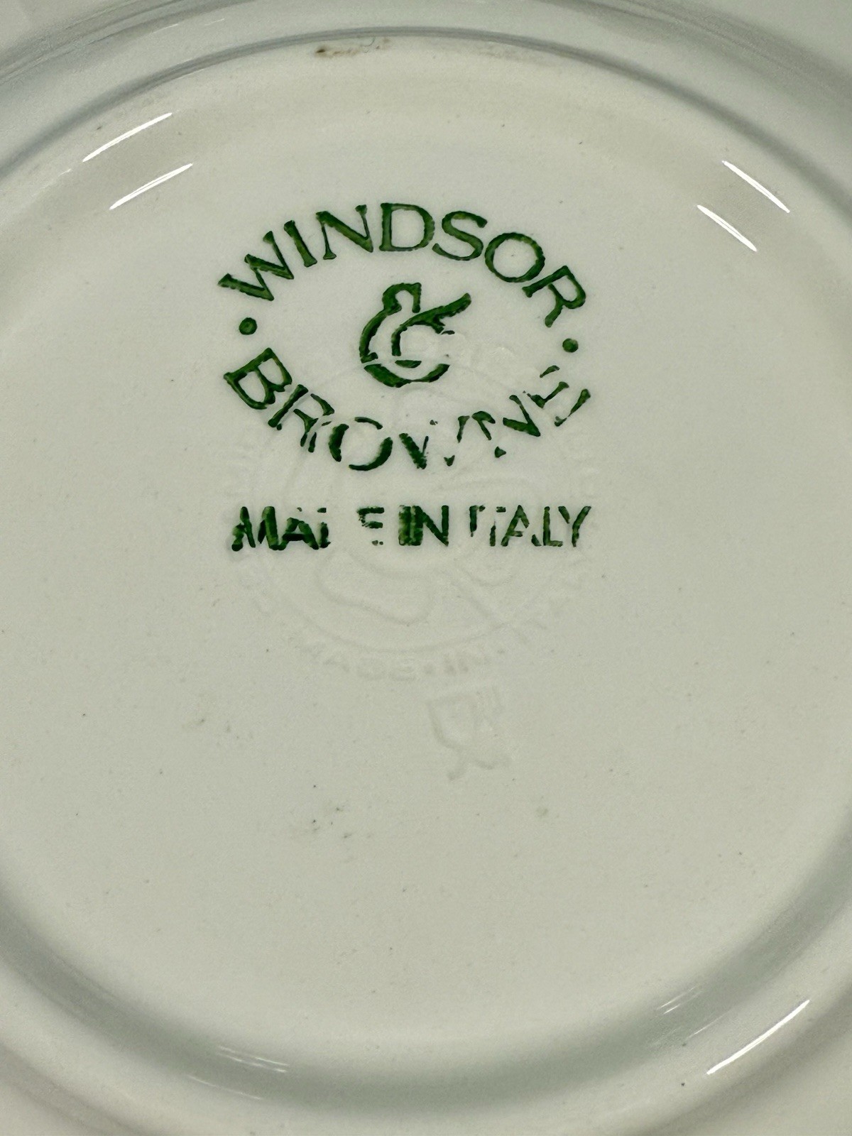 4 WINDSOR & BROWNE COBALT BLUE & WHITE STRIPED 8.75″ RIMMED PASTA BOWLS, ITALY