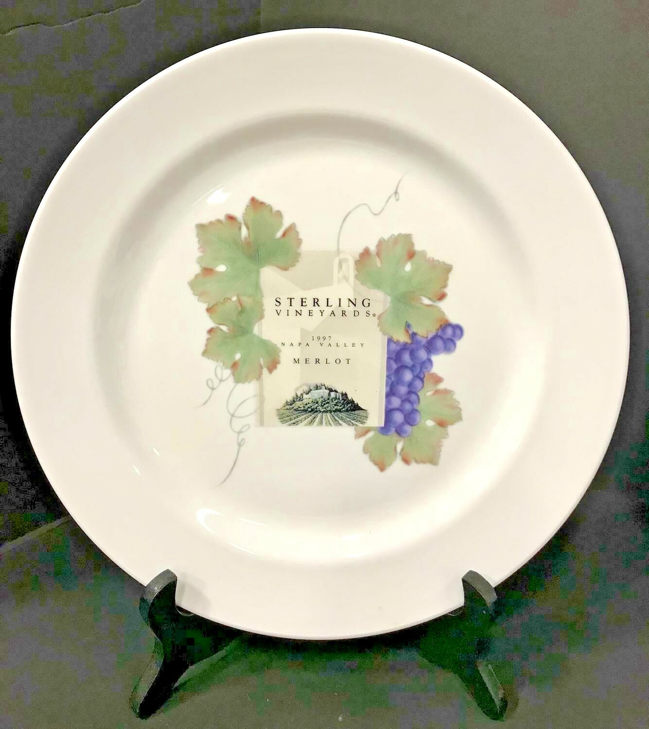 Wedgwood Grand Gourmet Sterling Vineyards Merlot 1997 Accent Plate New – Rare
