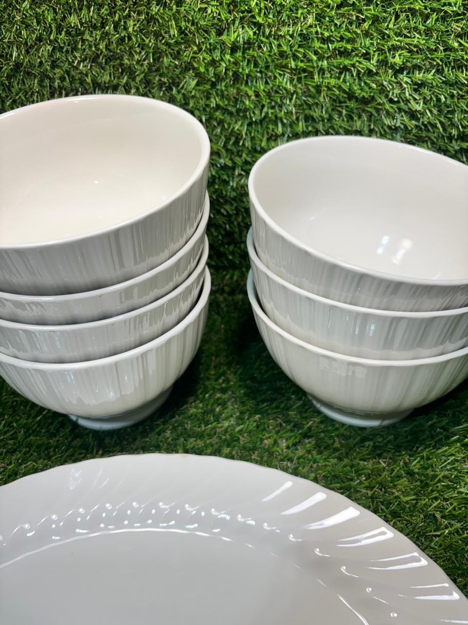 Mixed White Ironstone Dinnerware Lot 11 Pc Johnson Bros Platter Bowls Plates