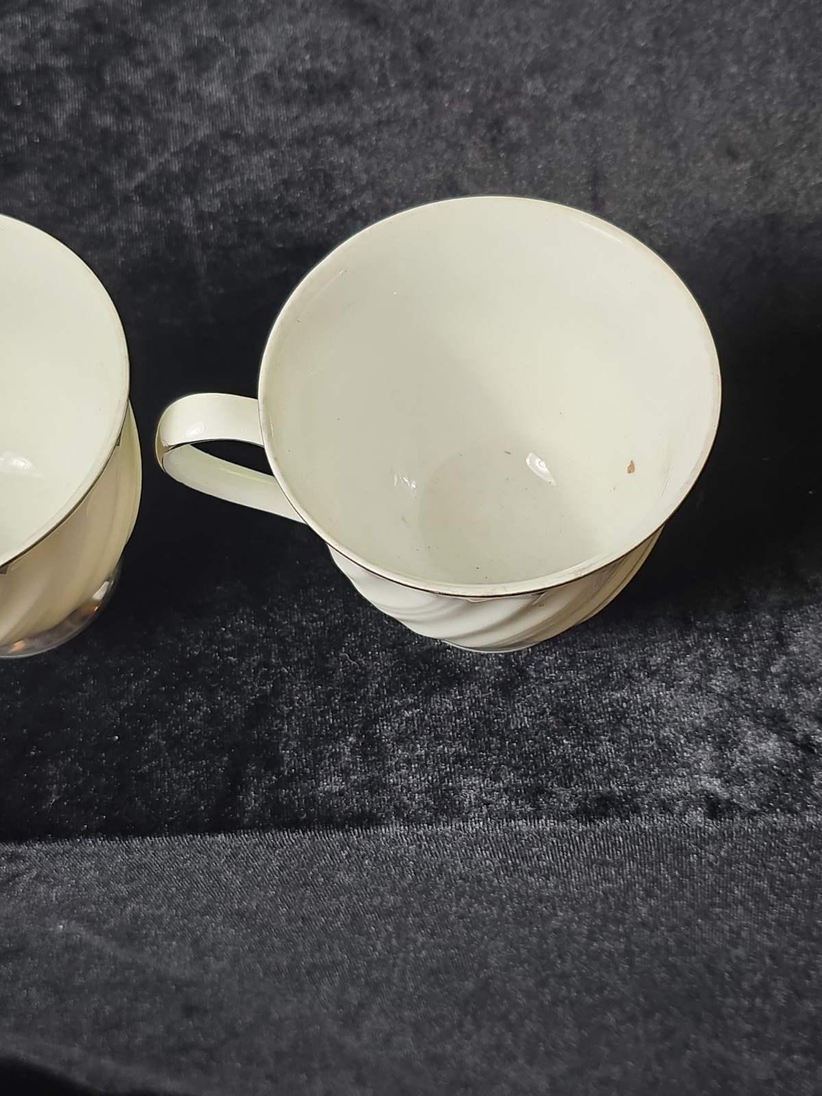 Harmony House HEIRLOOM Collection #3512 (2 Pieces ) Coffee Cups Japan