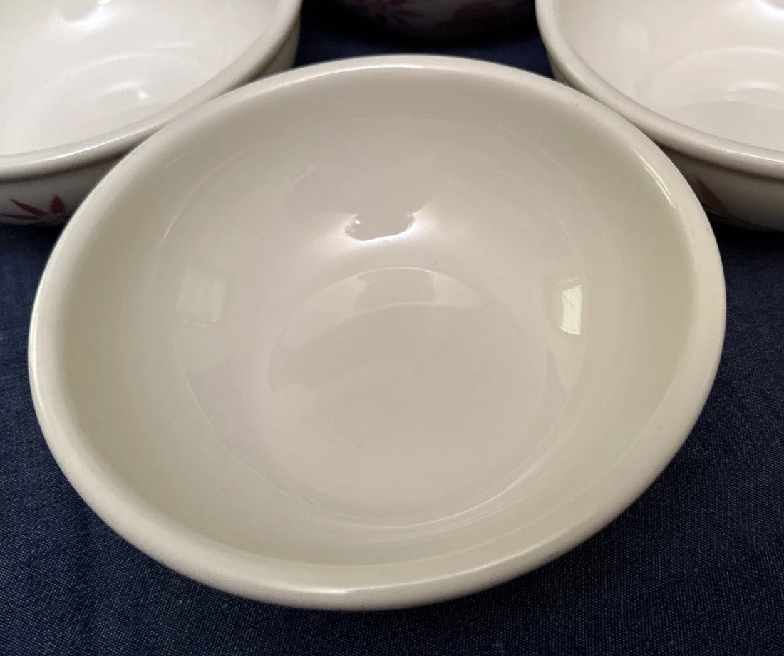 Syracuse China Hearts & Daisies Bowls Set of 4 Vintage 1958 Cereal 5.75″ SY438
