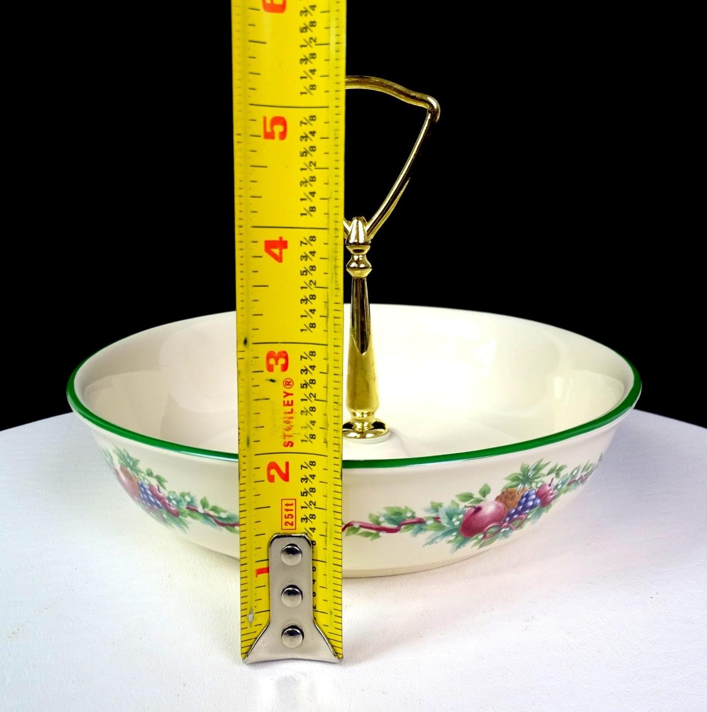 Pfaltzgraff Porcelain Holly Joy Center Handle 7 1/8″ Open Candy Dish 1994-1997