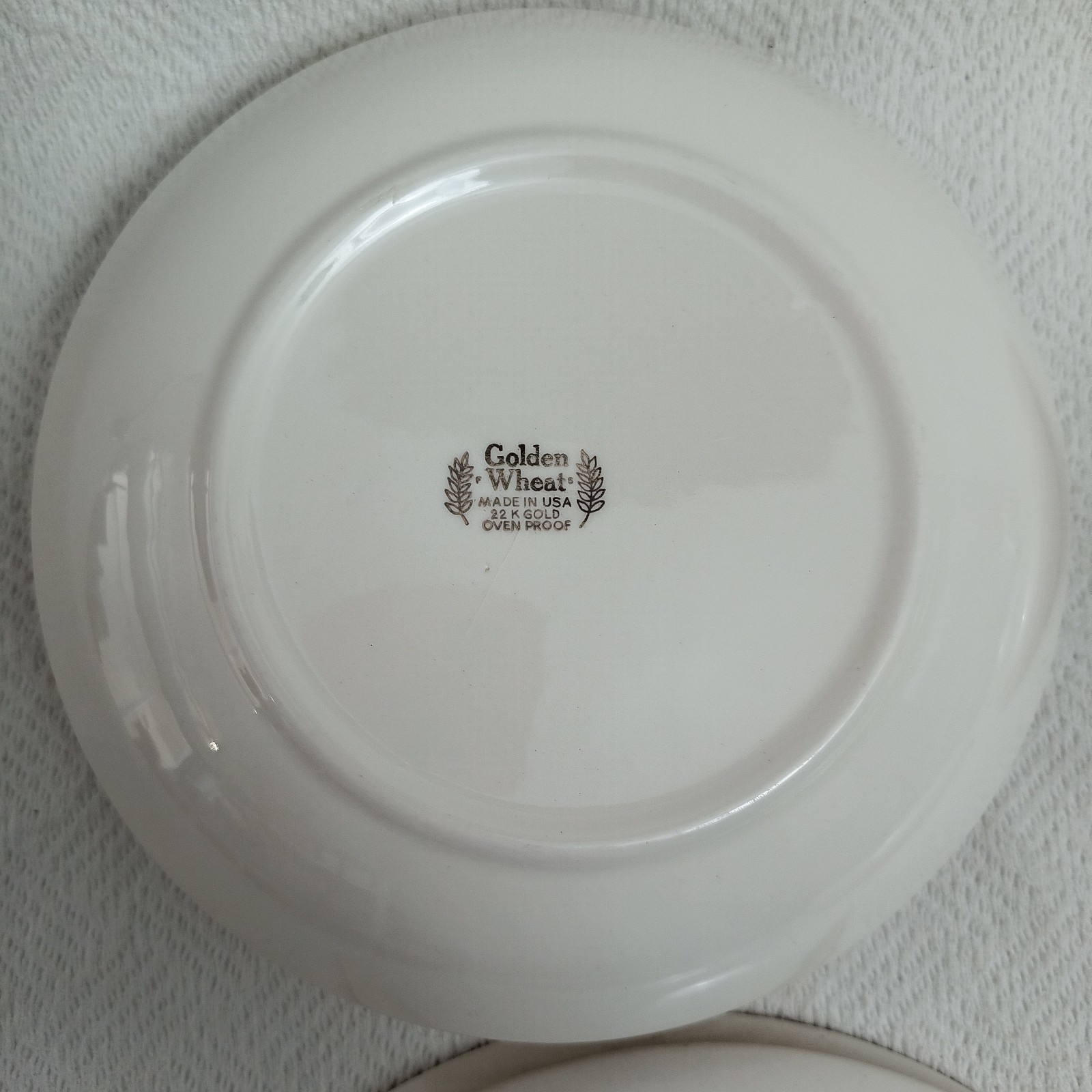 Golden Wheat Dish Set by Homer Laughlin, 16 Pieces
