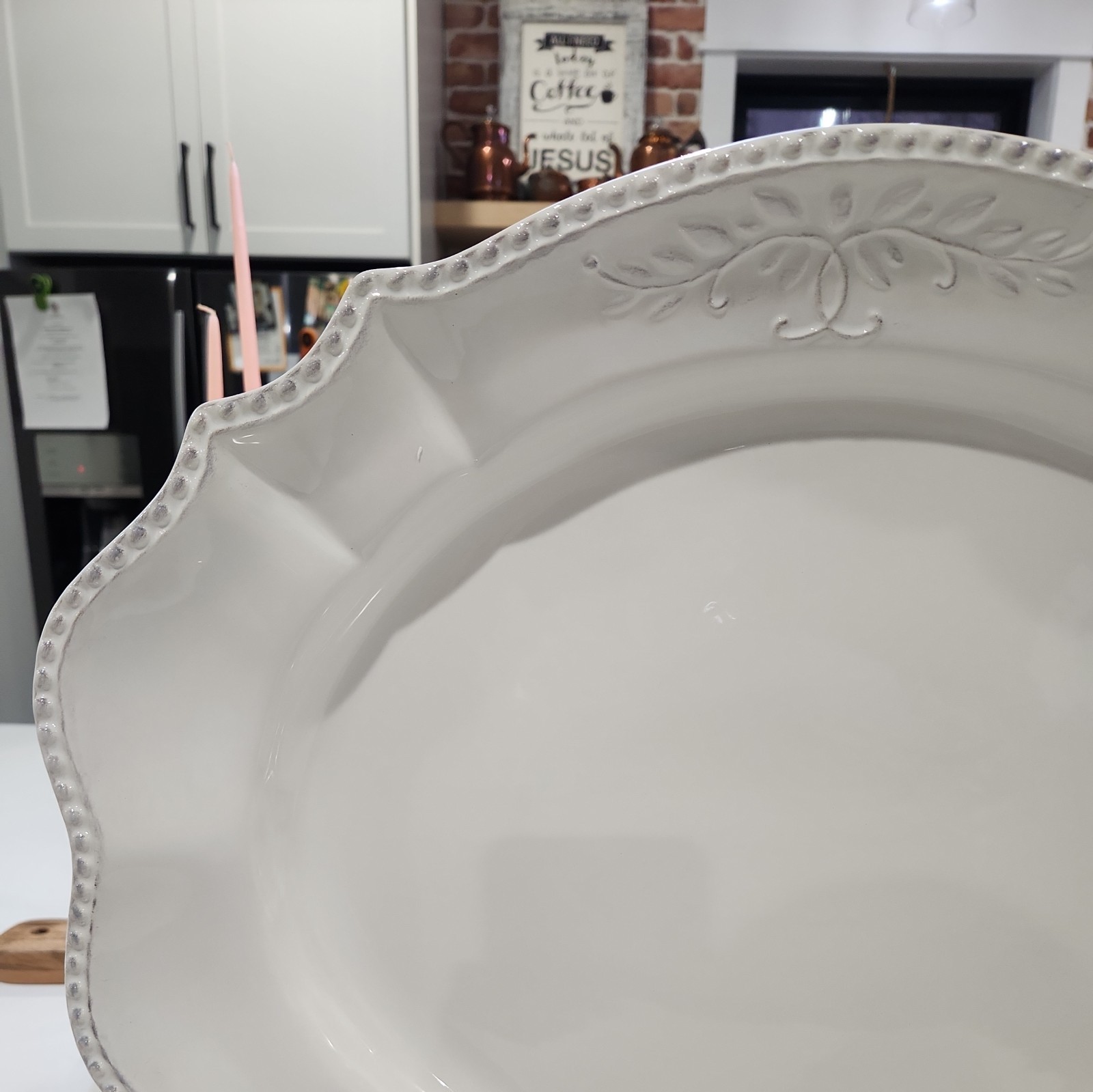 Gallery Tabletops Le Provence Ceramic Serving Platter Holiday Home Decor 20″ W