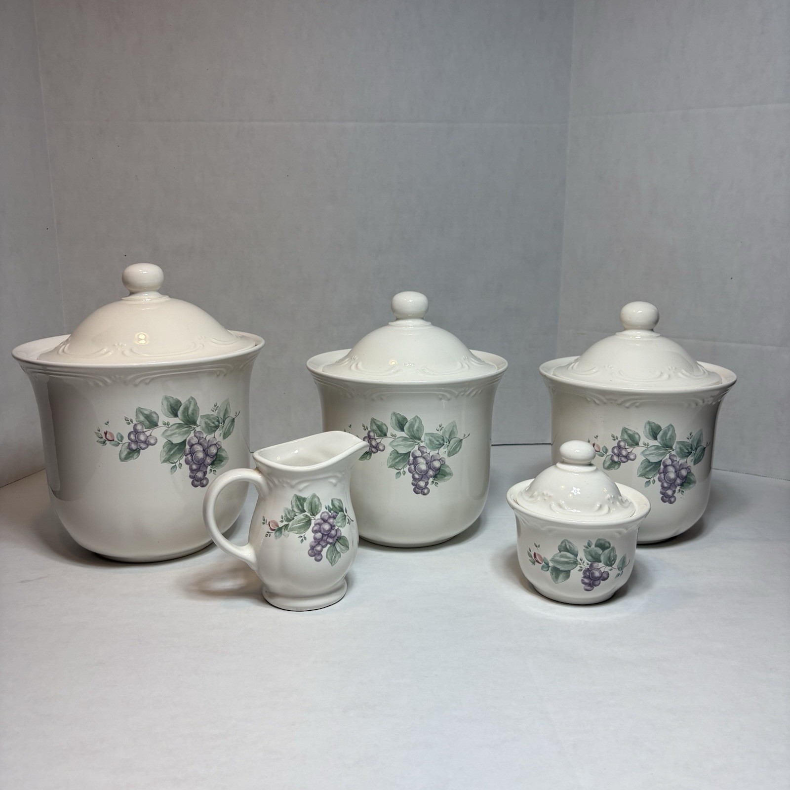 Pfaltzgraff Grapevine Canister Set Of 3 And Creamer & Sugar Bowl Vintage