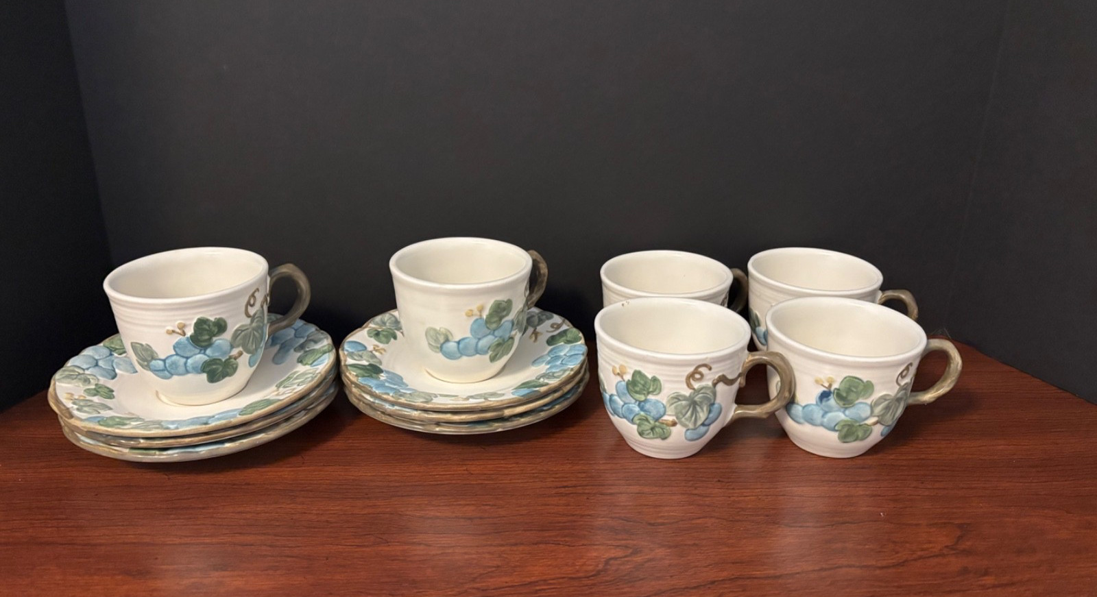 Set of 6 Vintage Metlox Poppytrail Vernon SCULPTED GRAPE Cups & Saucers
