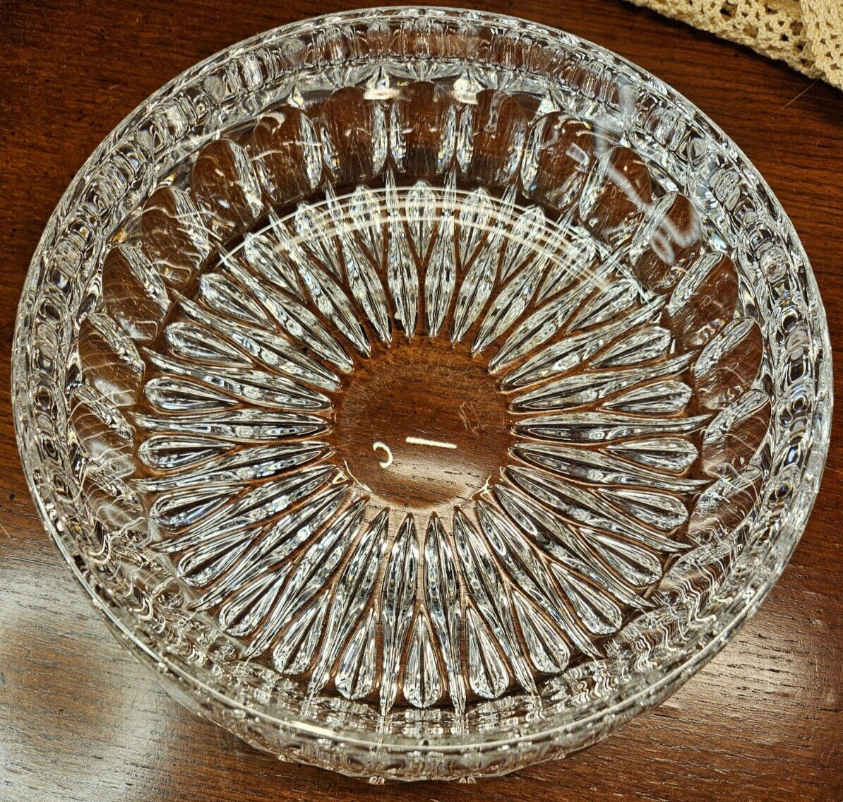 Stunning Heavy Brilliant Sparkly Centerpiece Fruit Bowl Elegant Dining Ware