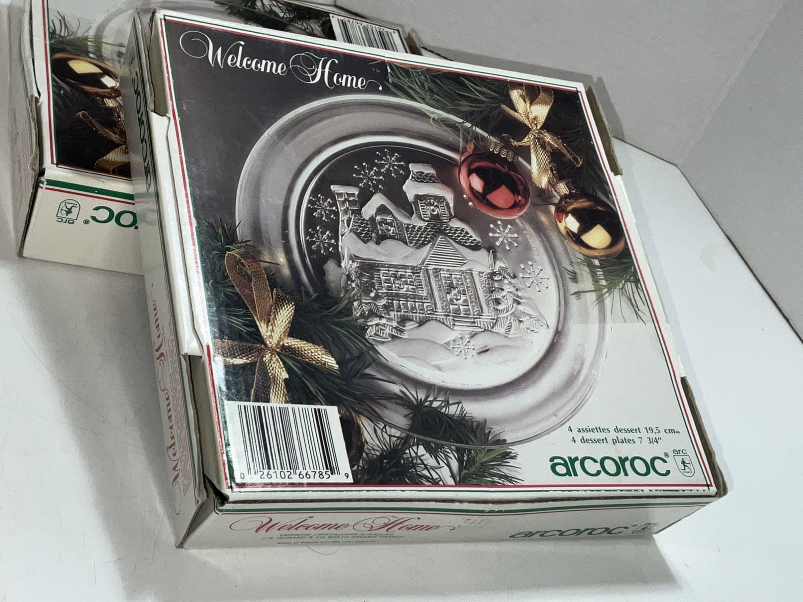 Arcoroc “Welcome Home” France Clear Glass 7 1/2″ Holiday Plates Set of 8 NICE!