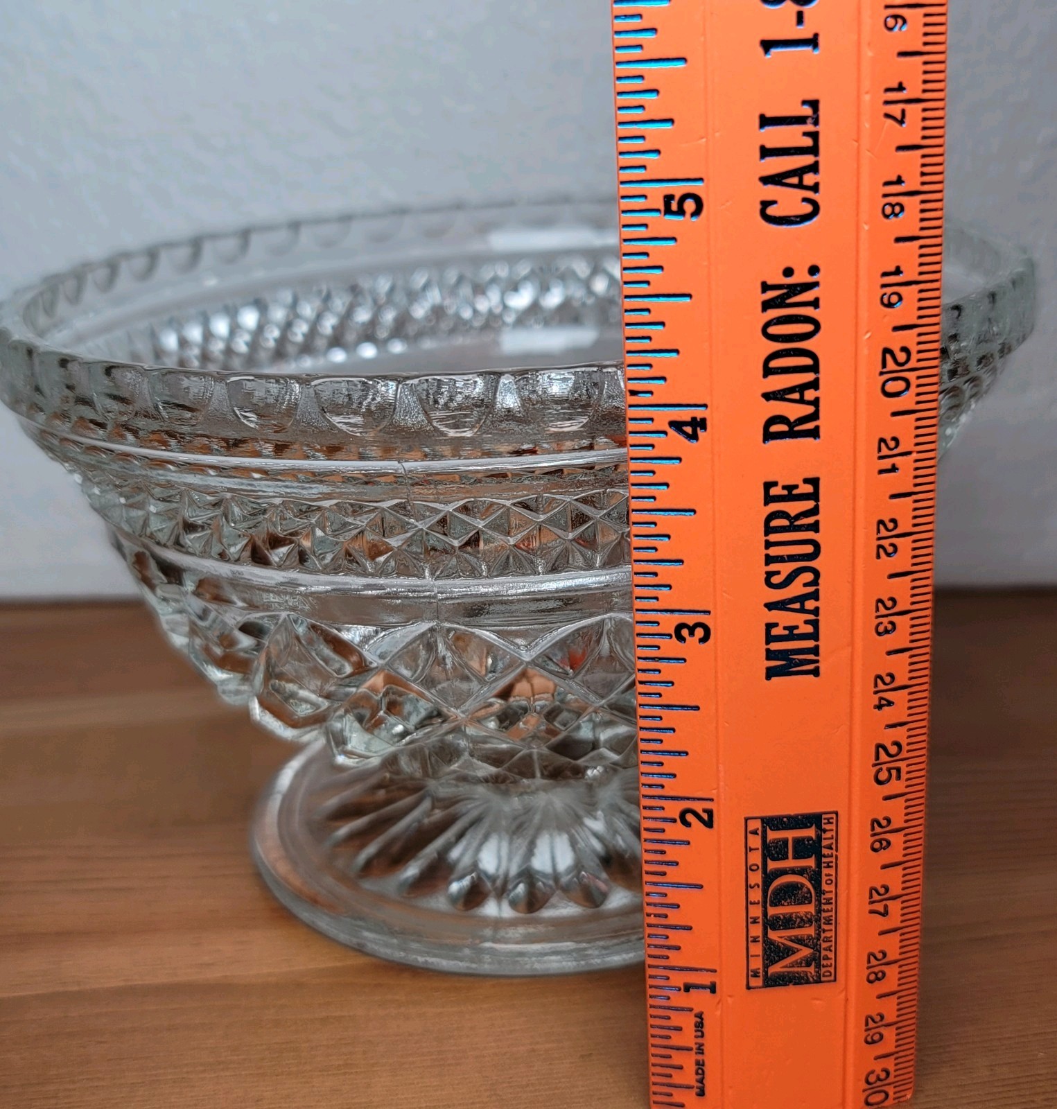 Anchor Hocking Wexford Covered Candy Dish Pedestal Crystal Glass w Lid 7.5 In