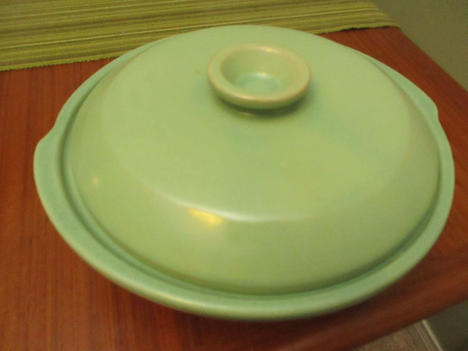 Vintage La Solana Serving Bowl Casserole Mint GREEN MCM Retro 1960s, W/ Lid, 9”