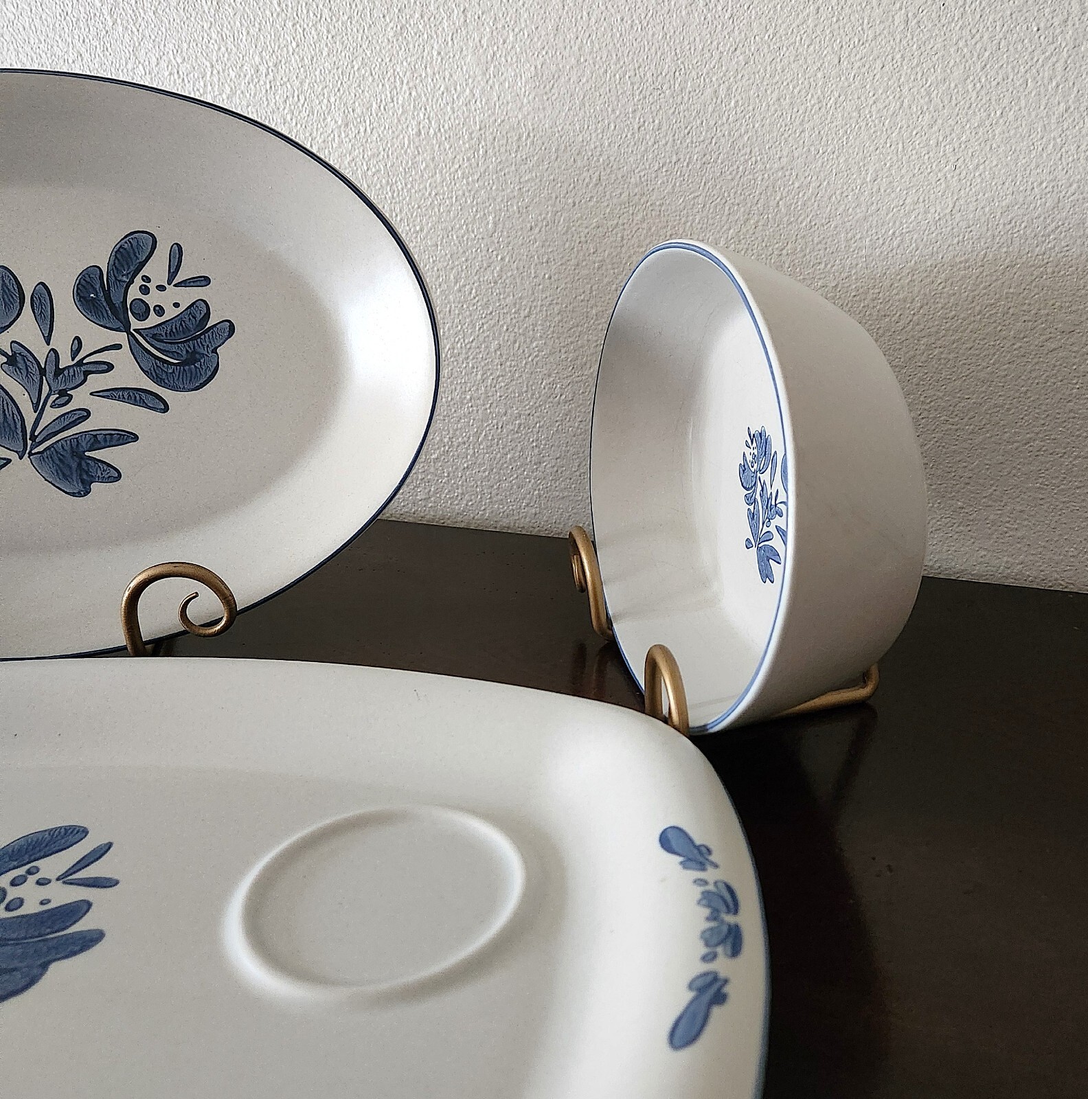 Pfaltzgraff Yorktowne 3 Serving Platters, Home Dining, Collectible Dishware