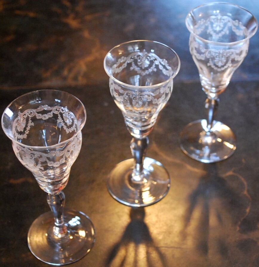 Antique BRYCE Set 3 Cocktail Glasses 5″ NEEDLE ETCHED OPTIC GLASS Garlands c1900