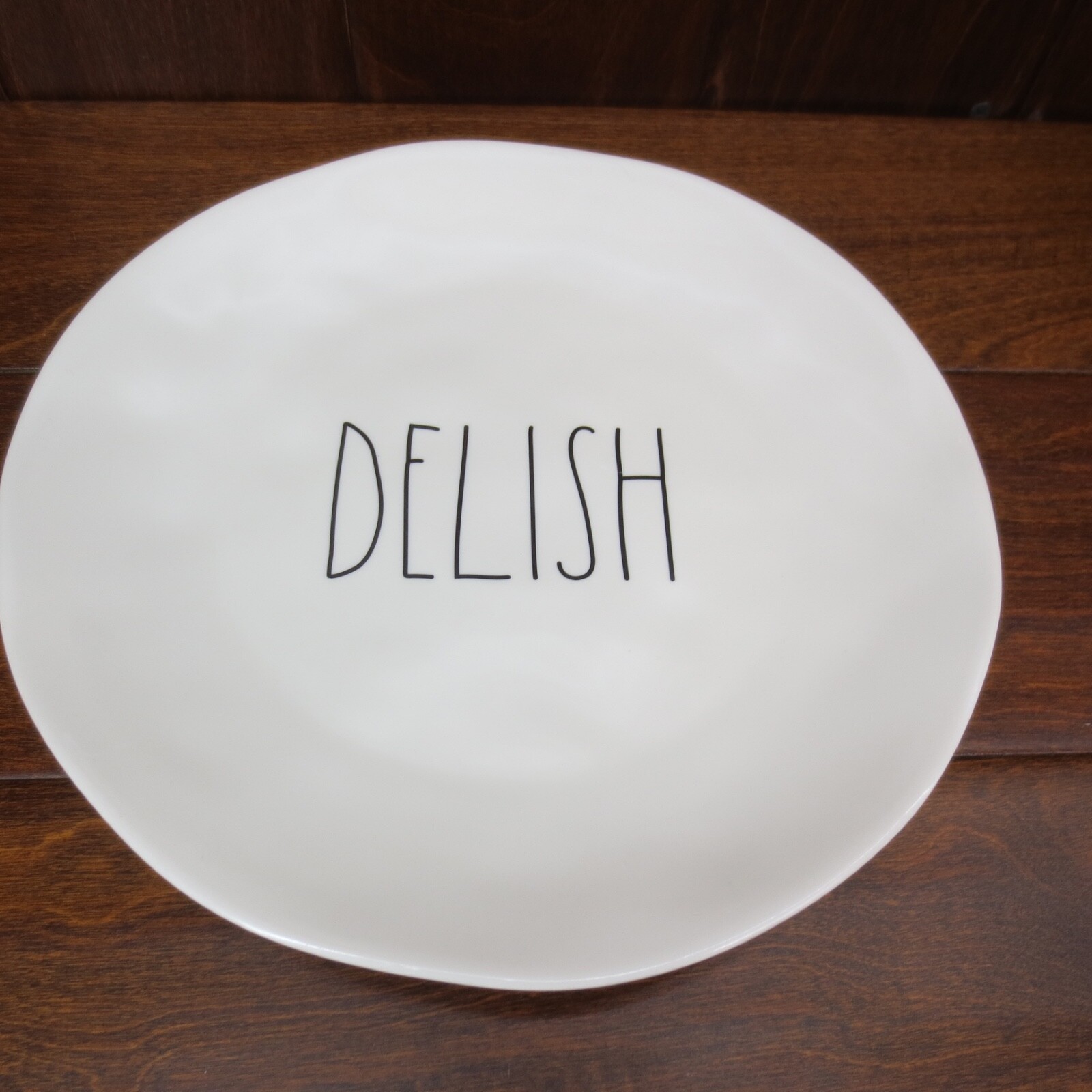 Rae Dunn Artisan Collection Delish Melamine 10″ Plate