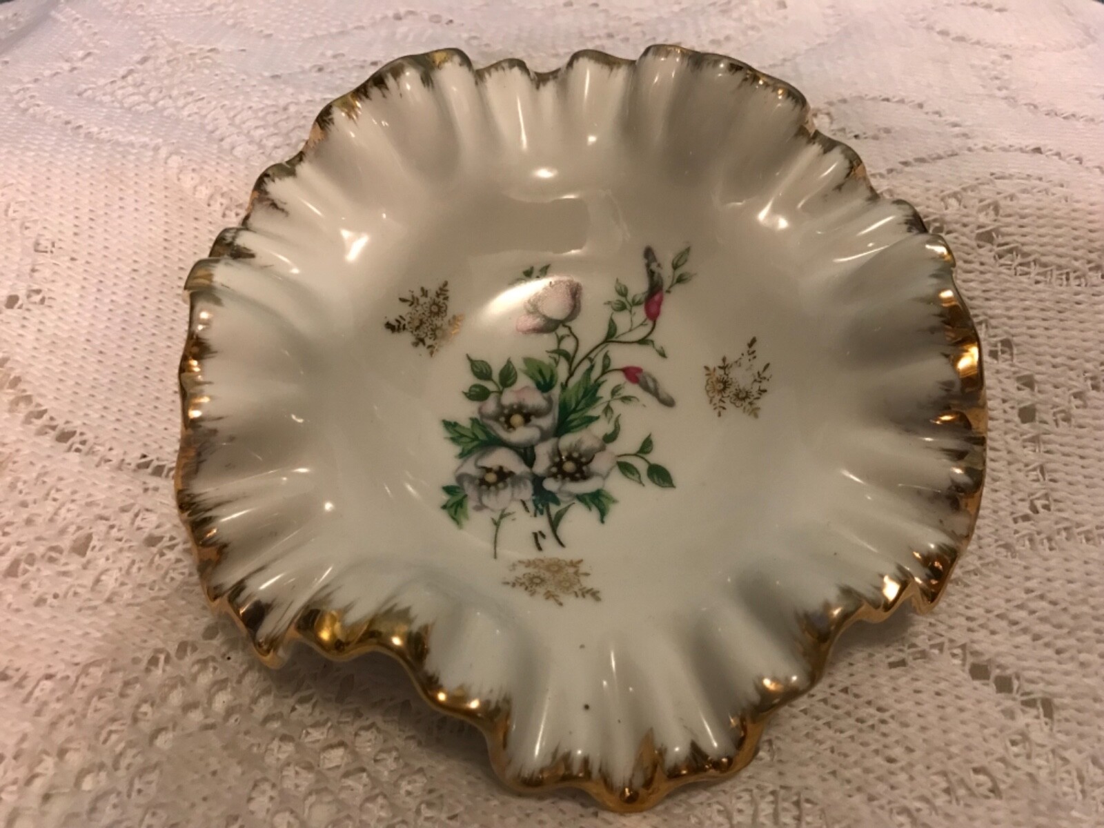 Vintage Hand Painted Royal Crown Porcelain # 3906 Candy Dish Floral design 6.5”
