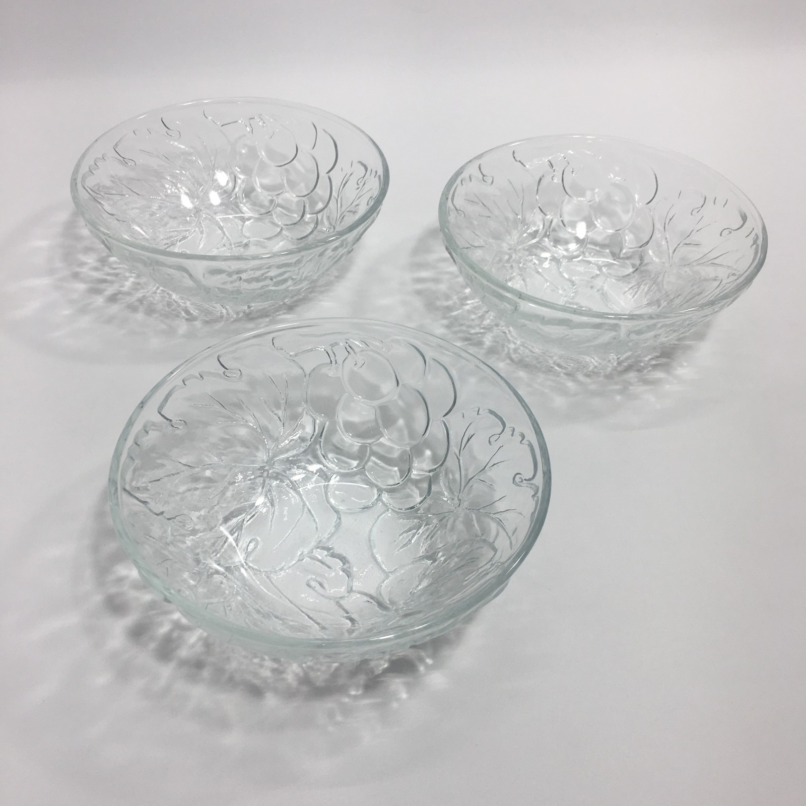 3 KIG Indonesia Vintage Embossed Salad Bowl 6″ Clear Glass Harvest Grape