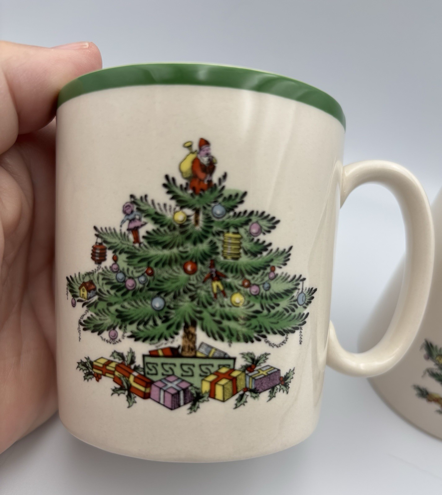 Set 2 Spode Christmas Tree Coffee Mugs 3.5″ S3324 Made in England Holiday