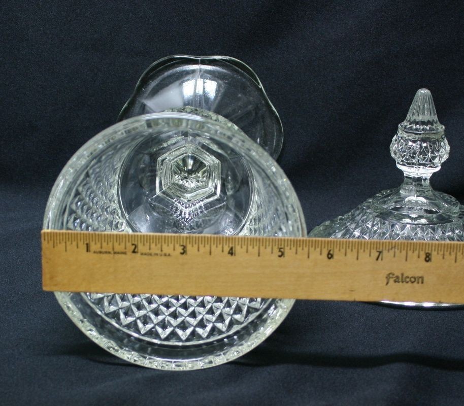 Vintage Indiana Glass Diamond Point Clear Apothecary Jar In Superb Condition