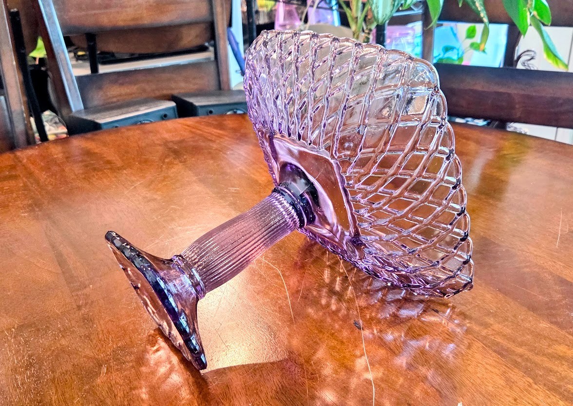 Vintage L.E. Smith Large Trellis Amethyst Purple Glass Compote Pedestal Bowl MCM
