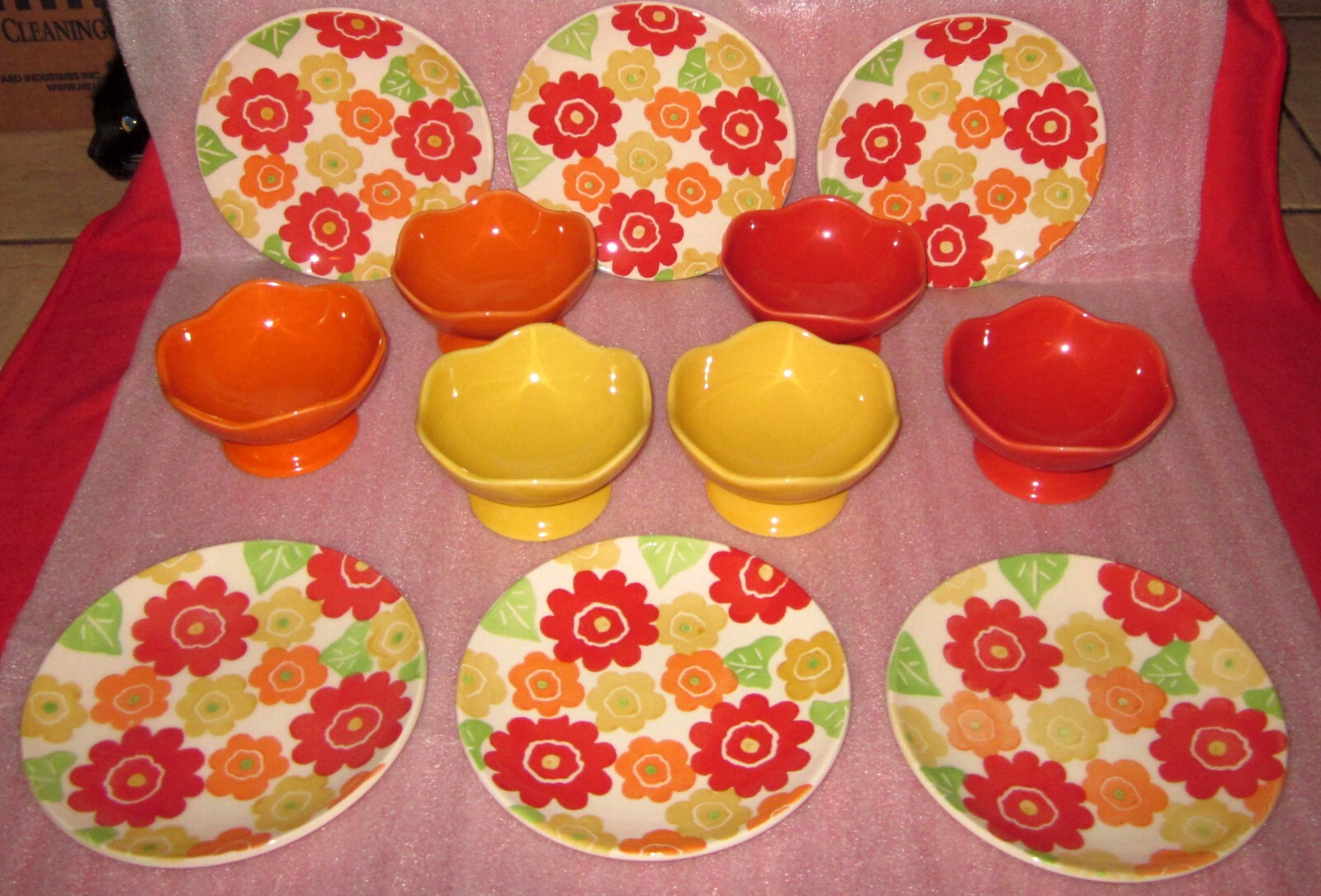 12 PC SET CRATE & BARREL BARBARA EIGEN 6 PLATES + 6 FOOTED BOWLS MOD FLOWER POP