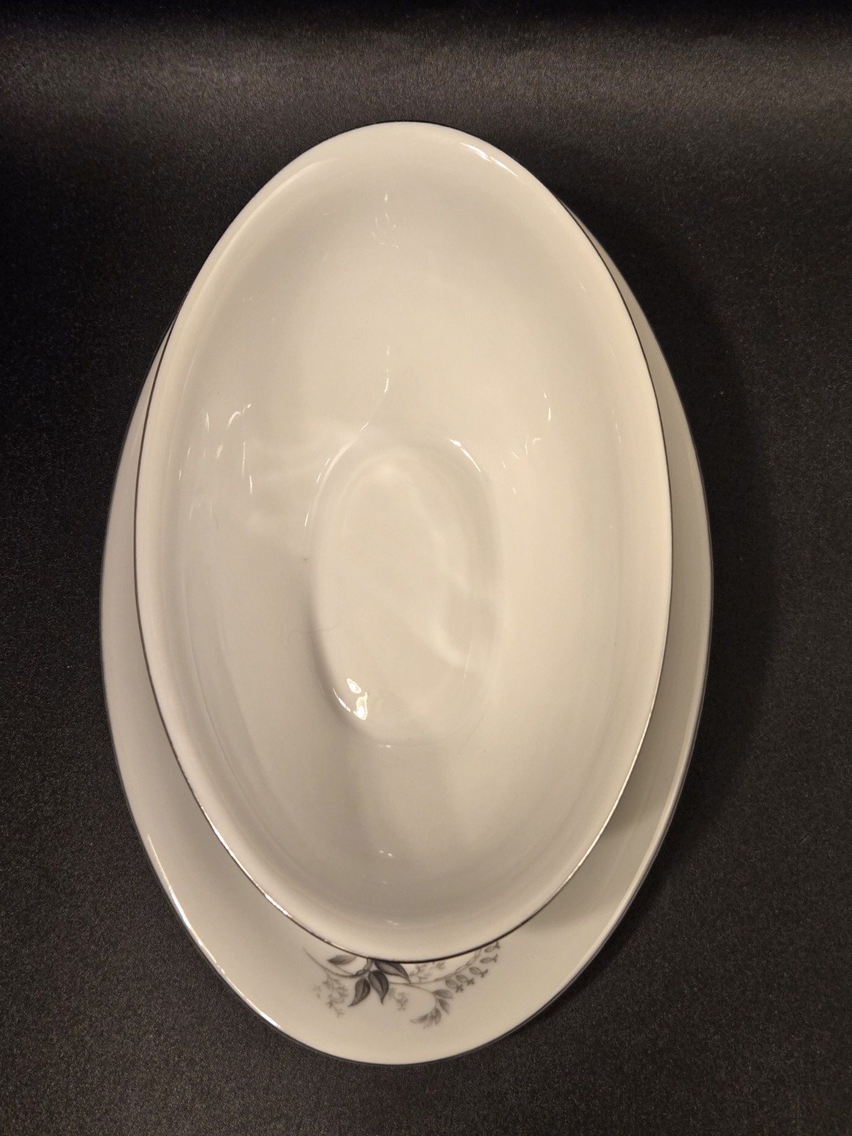 Seyei Gravy Boat 510 Attatched Underplate Platinum Trim MCM EUC