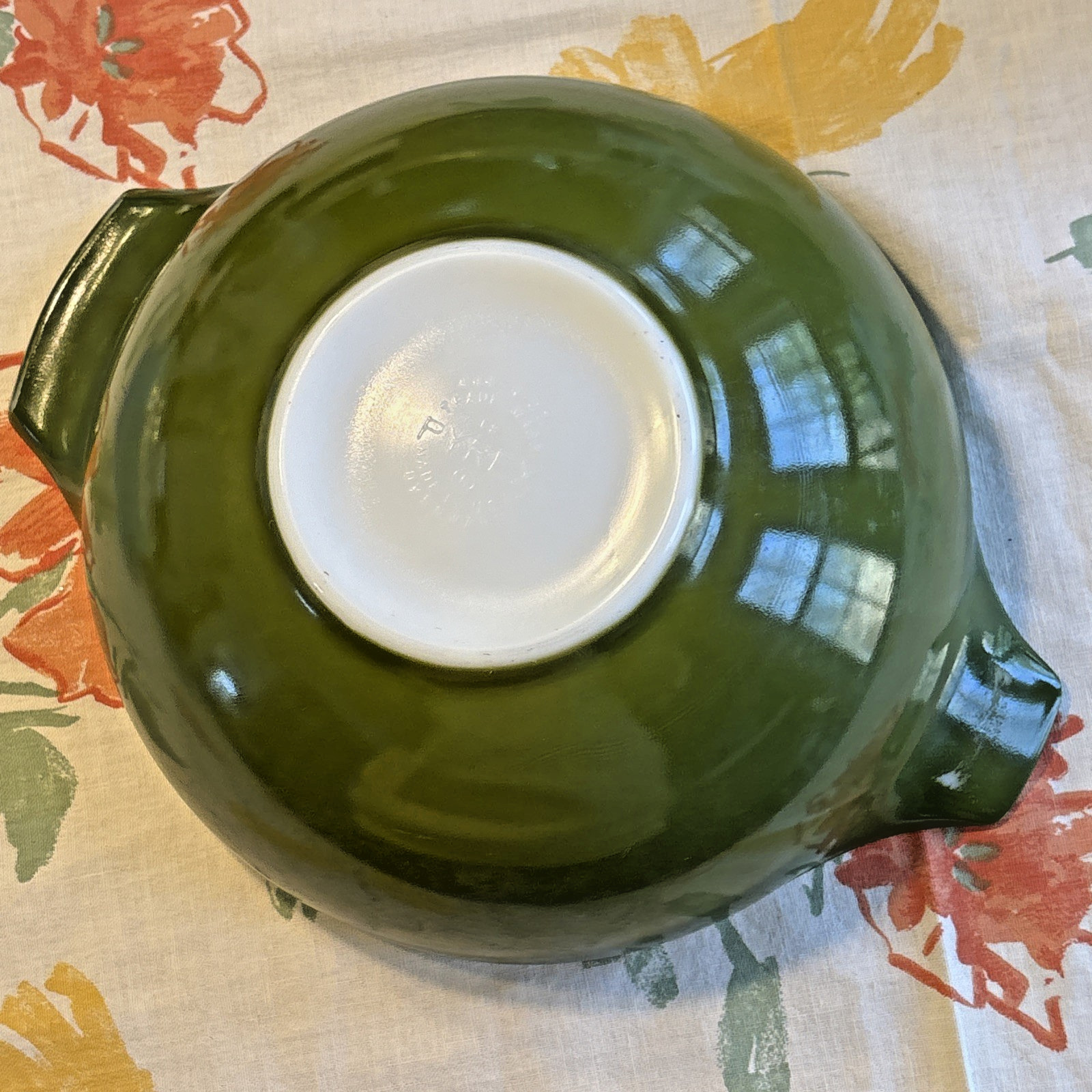 Vintage Pyrex Verde Olive Green #444 Mixing Bowl 4 Quart Cinderella Handles