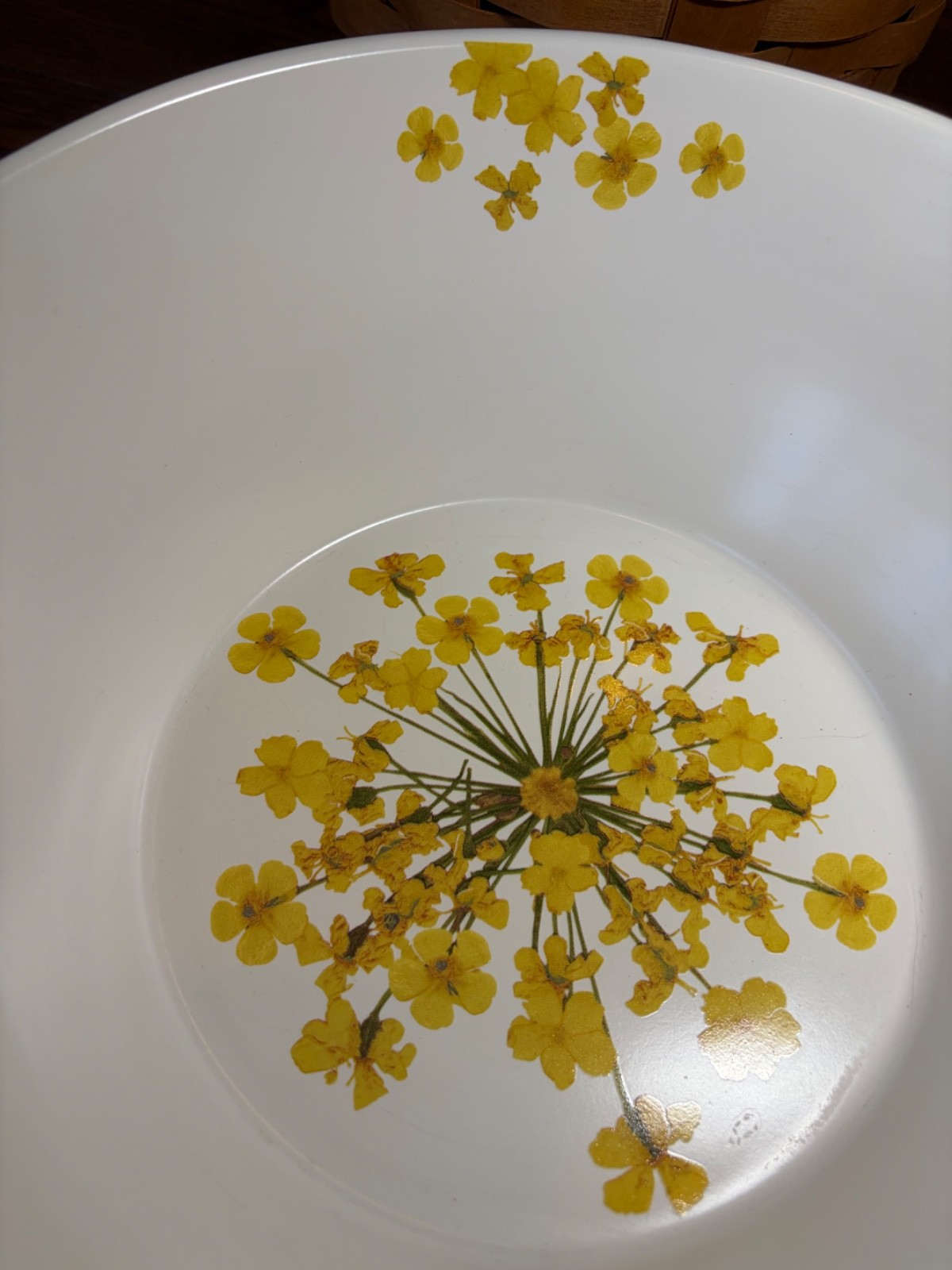 Bee And Willow Milbrook 10″ Round Serving Bowl White w/ Yellow Flowers Stoneware