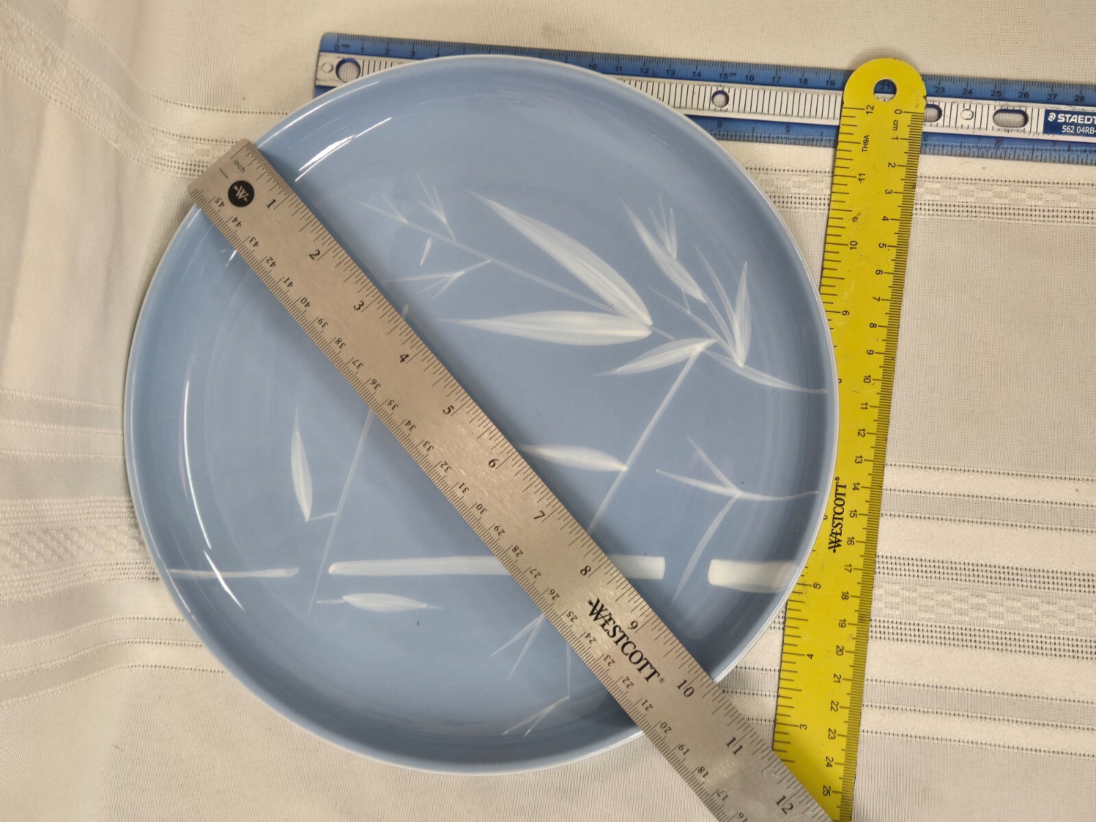 Winfield Ware Blue Pacific-White Bamboo China 10 1/4″ Dinner Plate