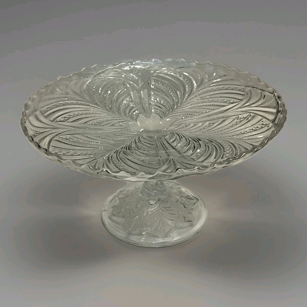 EAPG Bryce Higbee & Co Bonair Palm Leaf Fan 9″ X 4.5″ Footed Cake Stand 1903 UV