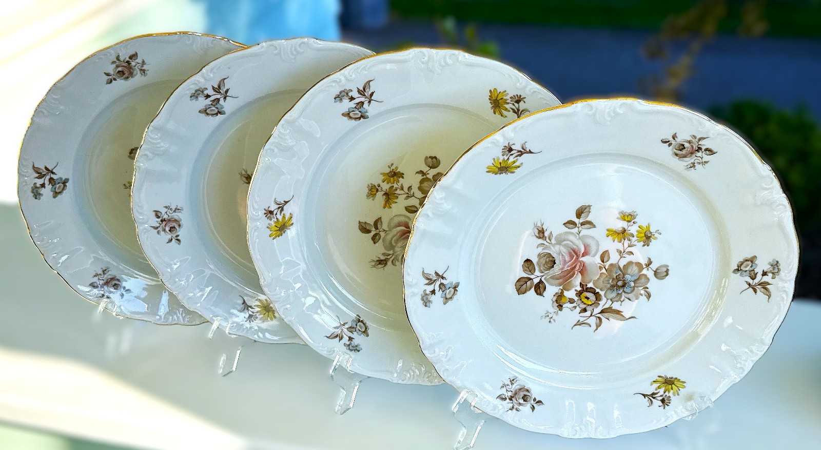 Winterling Bavaria Germany Empress Maria Dinner Plates w/Gold Trim – Set of 4