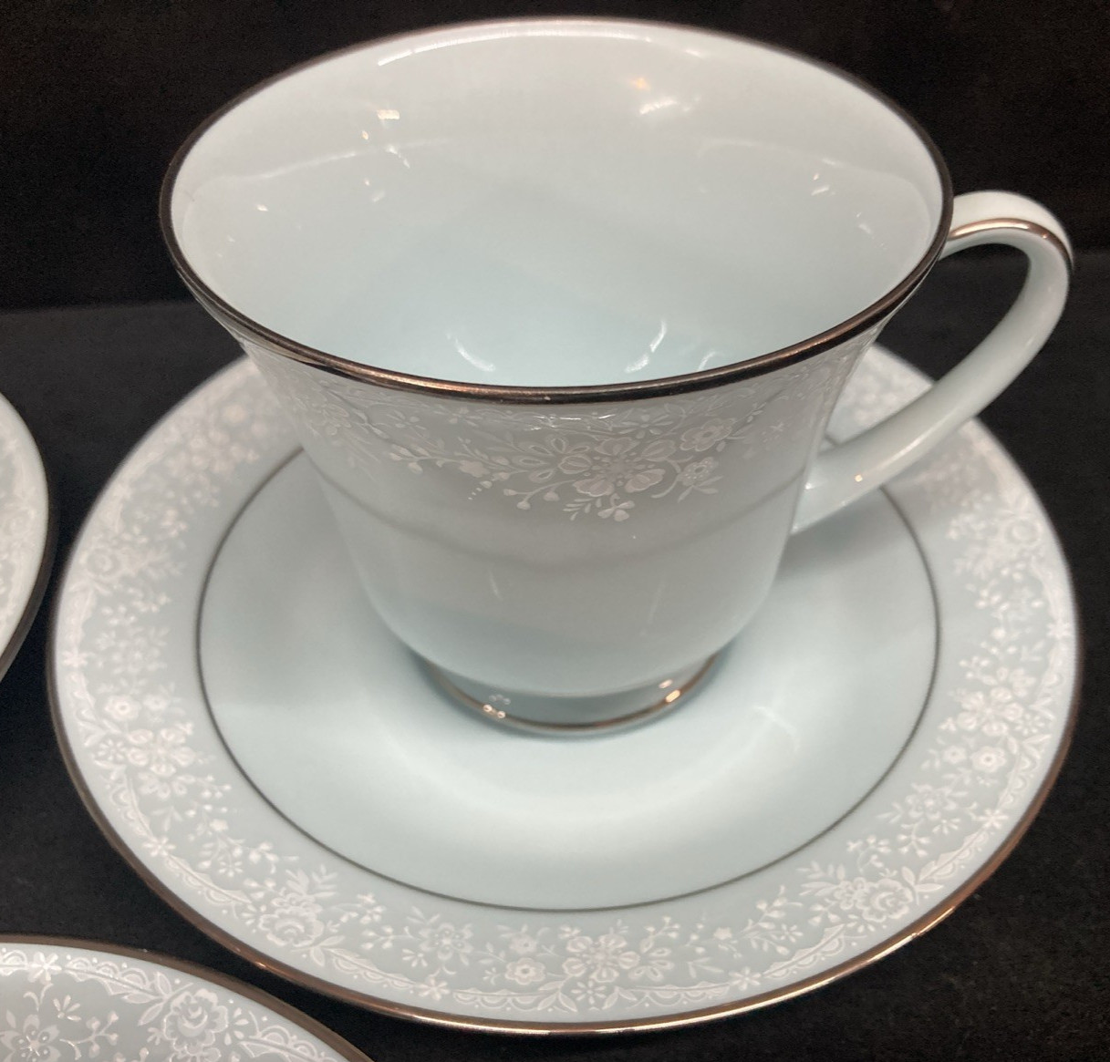 Noritake Fidelity 8003 Light Blue Cups & Saucers Set of 3