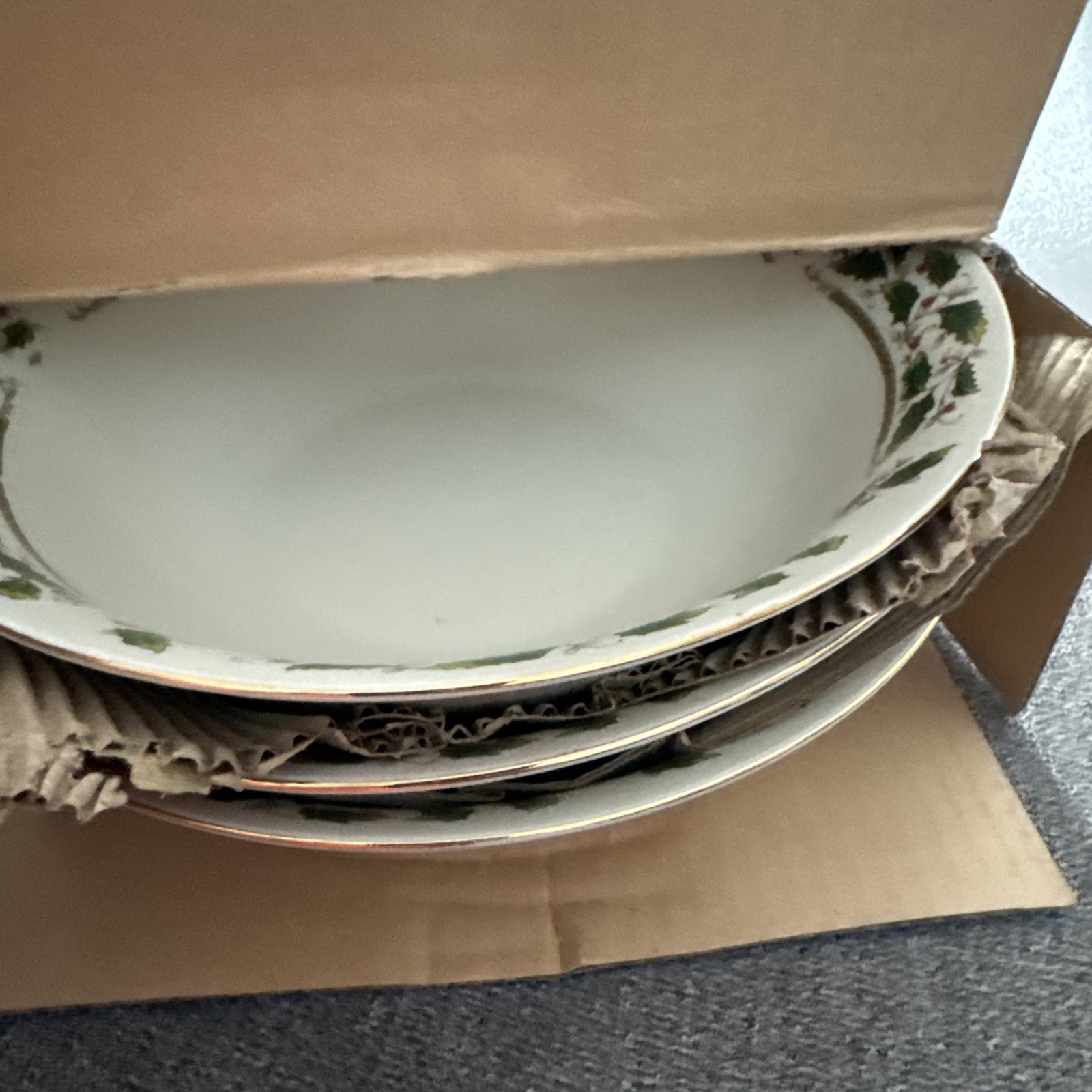 Holly Holiday Home for the Holidays Set 3 Round Vegetable Bowls 8-3/4” x 2-5/8”