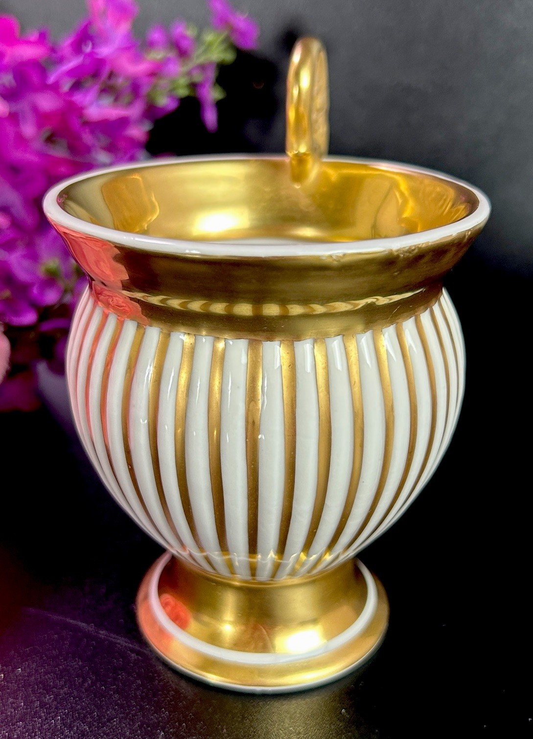 Antique Royal Porzellan Manufaktur RPM Lion Handle Cup Gold Stripes 4 3/8”