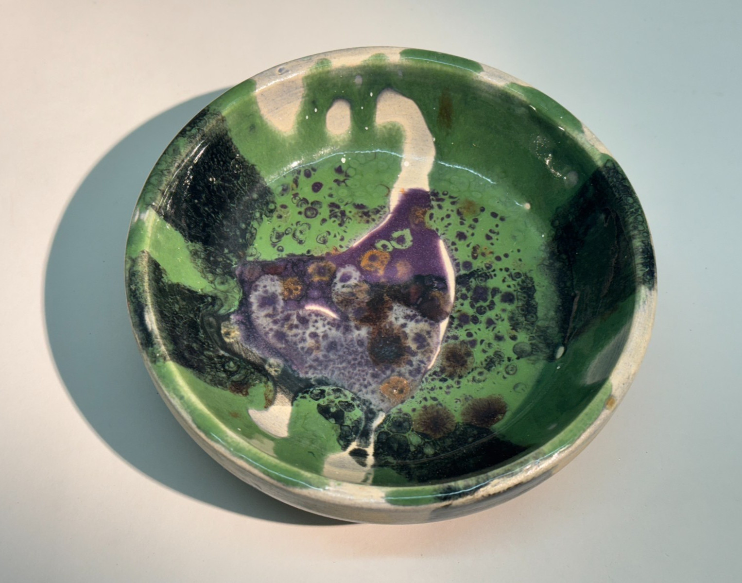AK A.K. SIGNED ABSTRACT DRIP GLAZE STUDIO POTTERY BOWL HEAVY MATERIAL DATED 1997