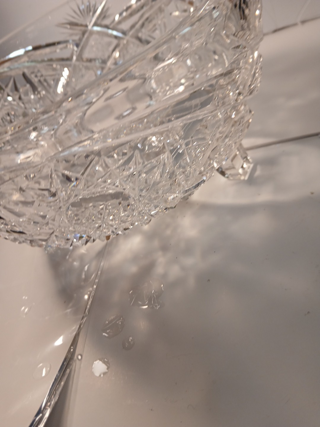 Crystal Leaded 3 Footed Cut Glass Centerpiece/Serving Bowl Weighs Over 4 Pounds