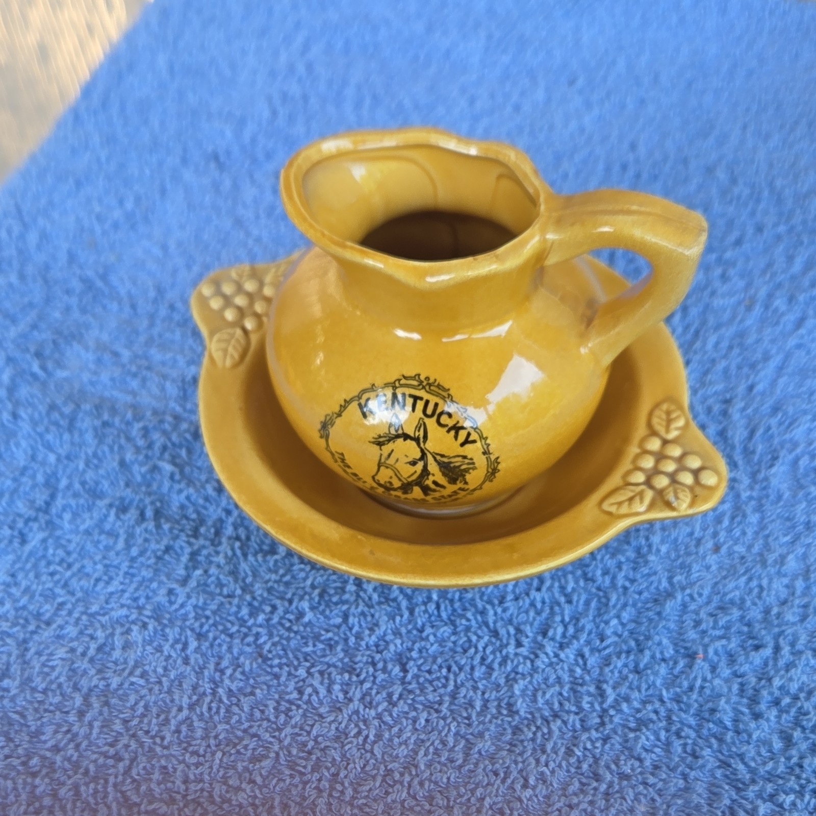 Yellow Ceramic Creamer Pitcher w/ Underplate Saucer, 10 oz Kentucky Glossy