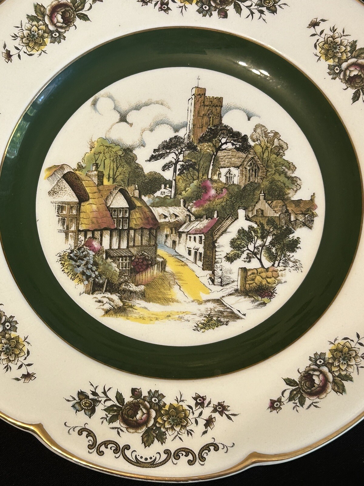 3 Vintage ASCORT SERVICE CHARGER WALL PLATES VILLAGE SCENE Wood & Sons England
