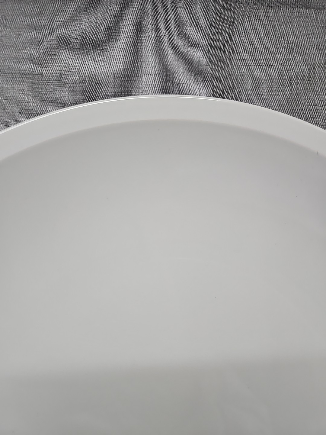 Mikasa EPIQURE WHITE 12-1/8″ Chop Plate Round Serving Platter FA000 Stoneware EC