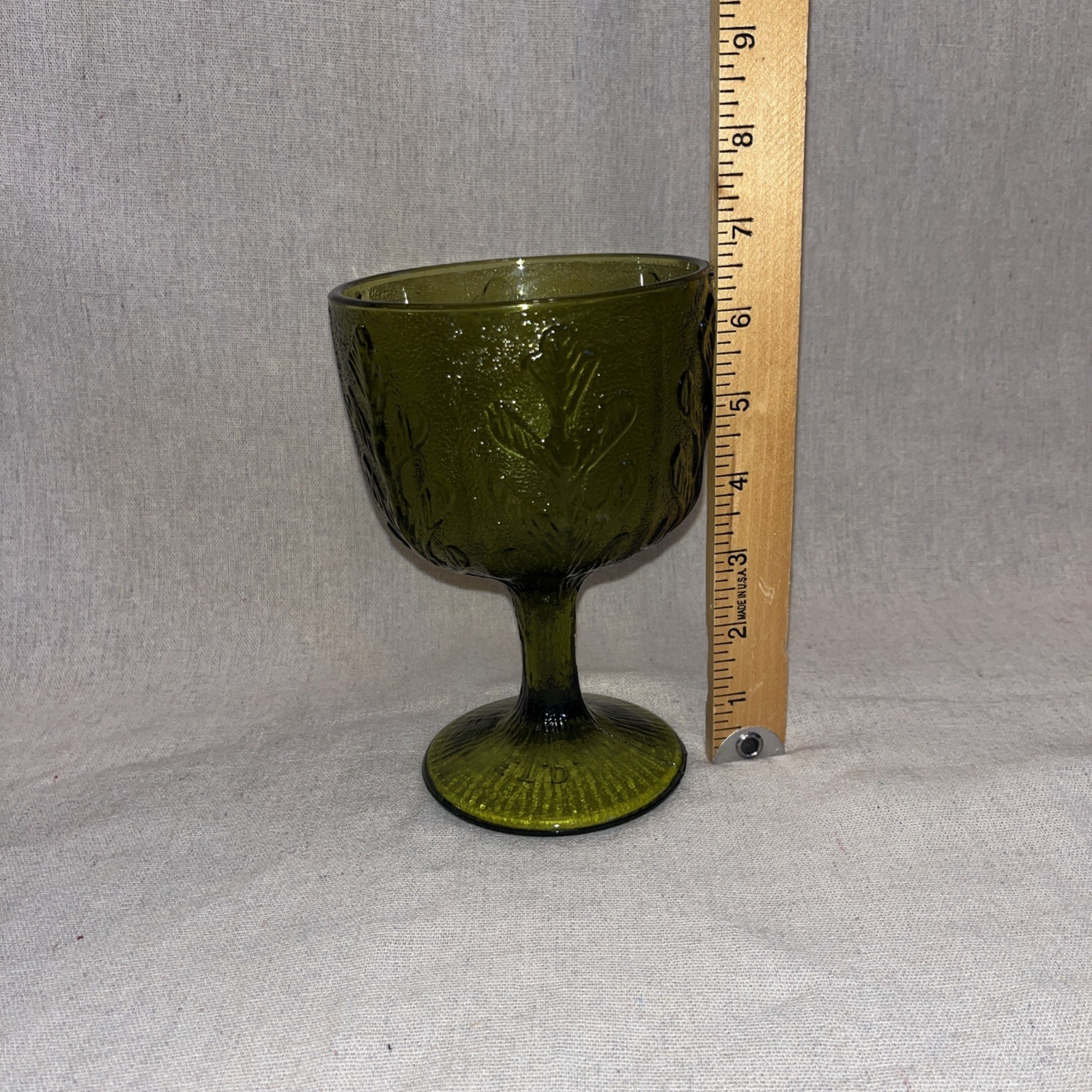 Vintage 1975 FTD Green Glass Compote Vase/Candy Dish Oak Leaf Design