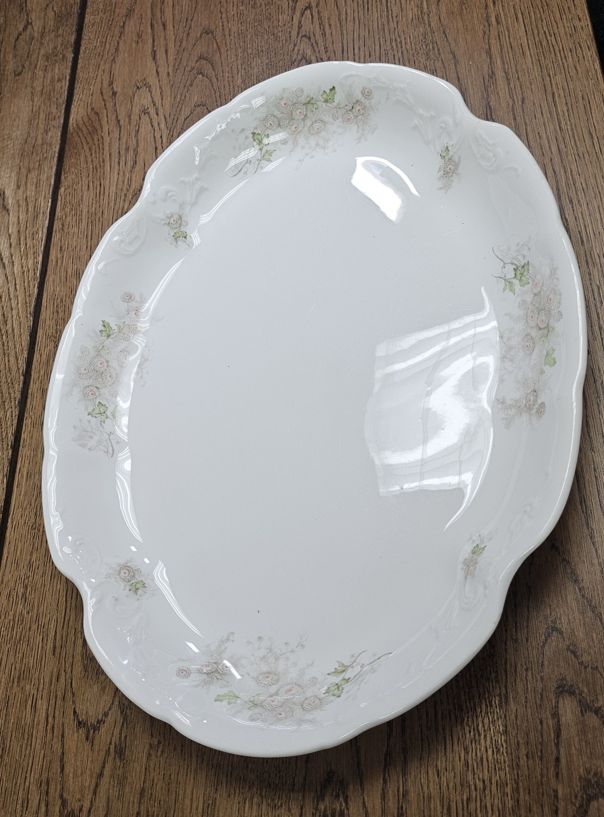 KT&K Semi-Vitreous Porcelain Glossy Floral Oval Platter White Pink Green 13″