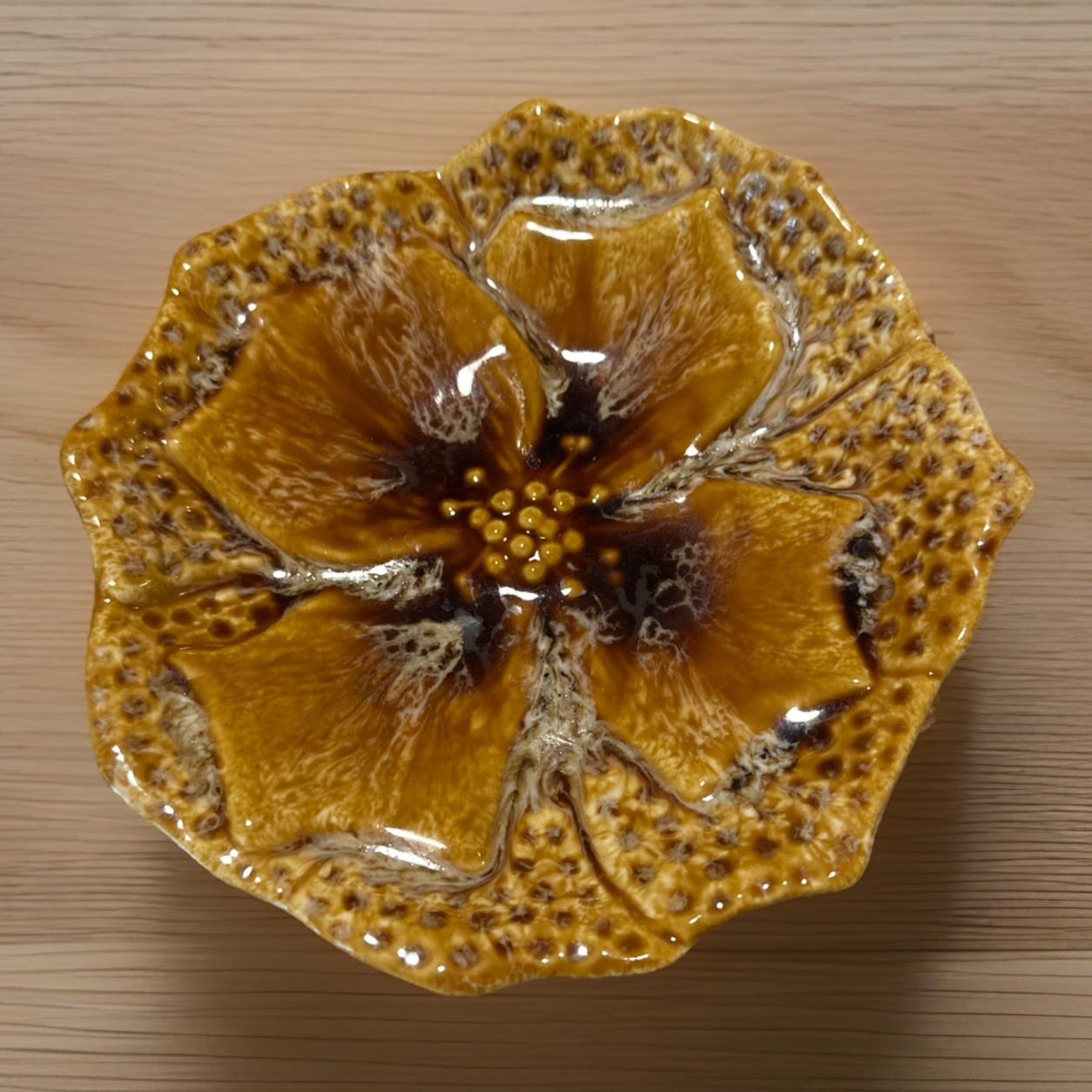 1950’S MARCIA OF CALIFORNIA TR300 MAJOLICA DISH