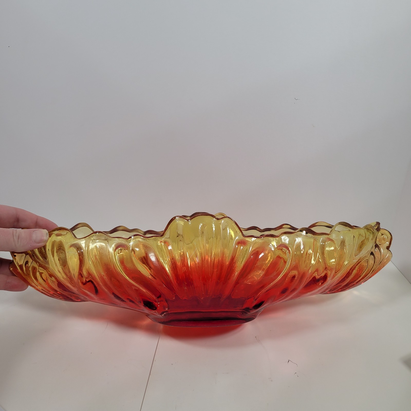 VTG Amberina Jeanette Glass Gondola Bowl 1950’s 1577S13