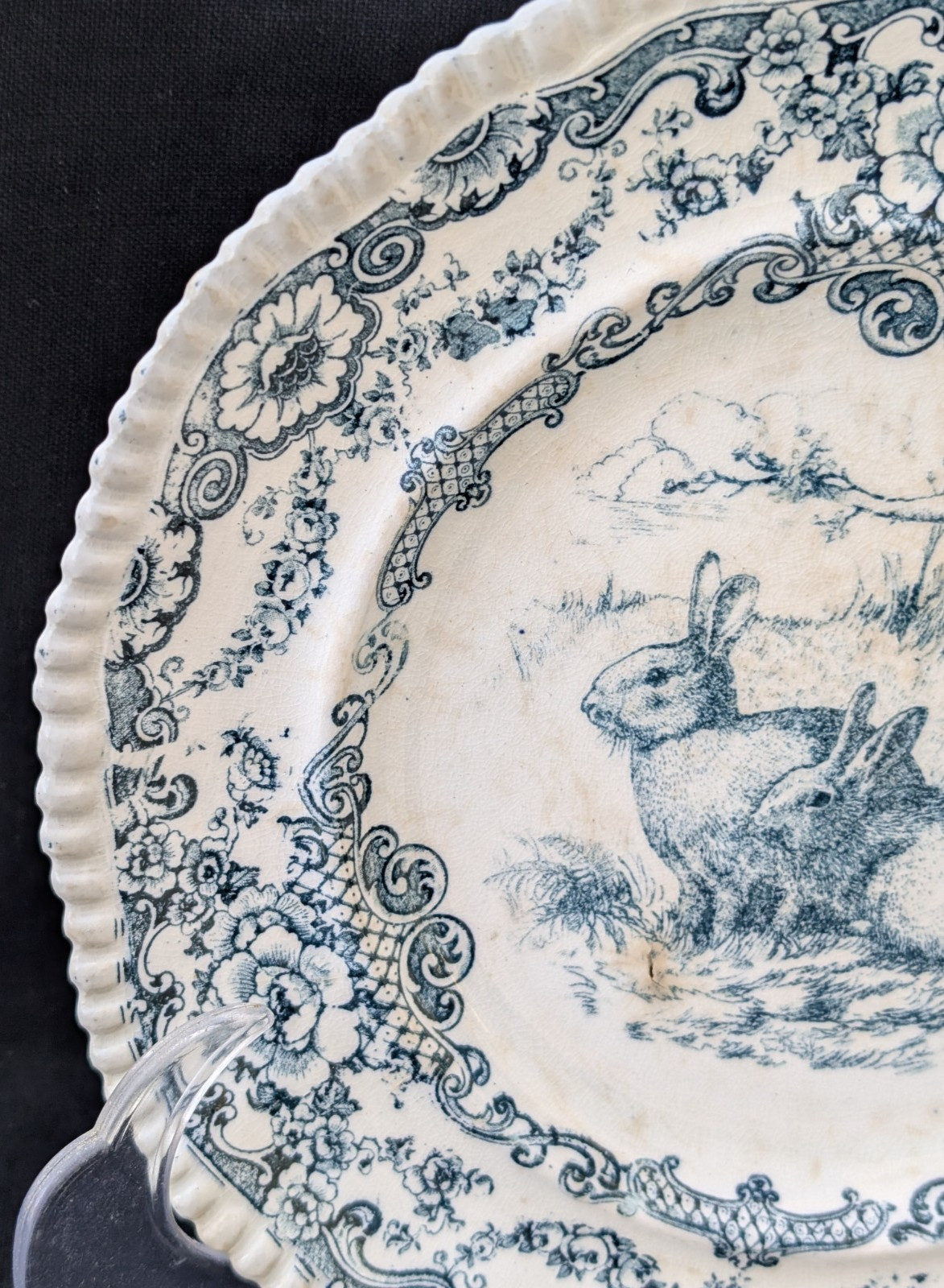 RARE ANTIQUE BISHOP STONIER RABBIT PLATE TRANSFERWARE LINCOLN BISTO ENGLAND 1895
