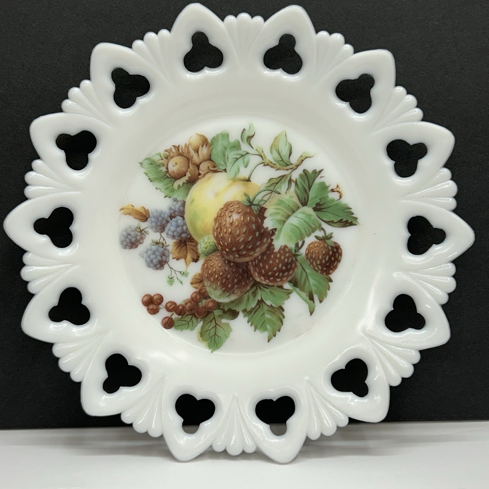 Kemple Milk Glass Plate “Shell & Club” Open Lace Border with Fruit Transfer VTG