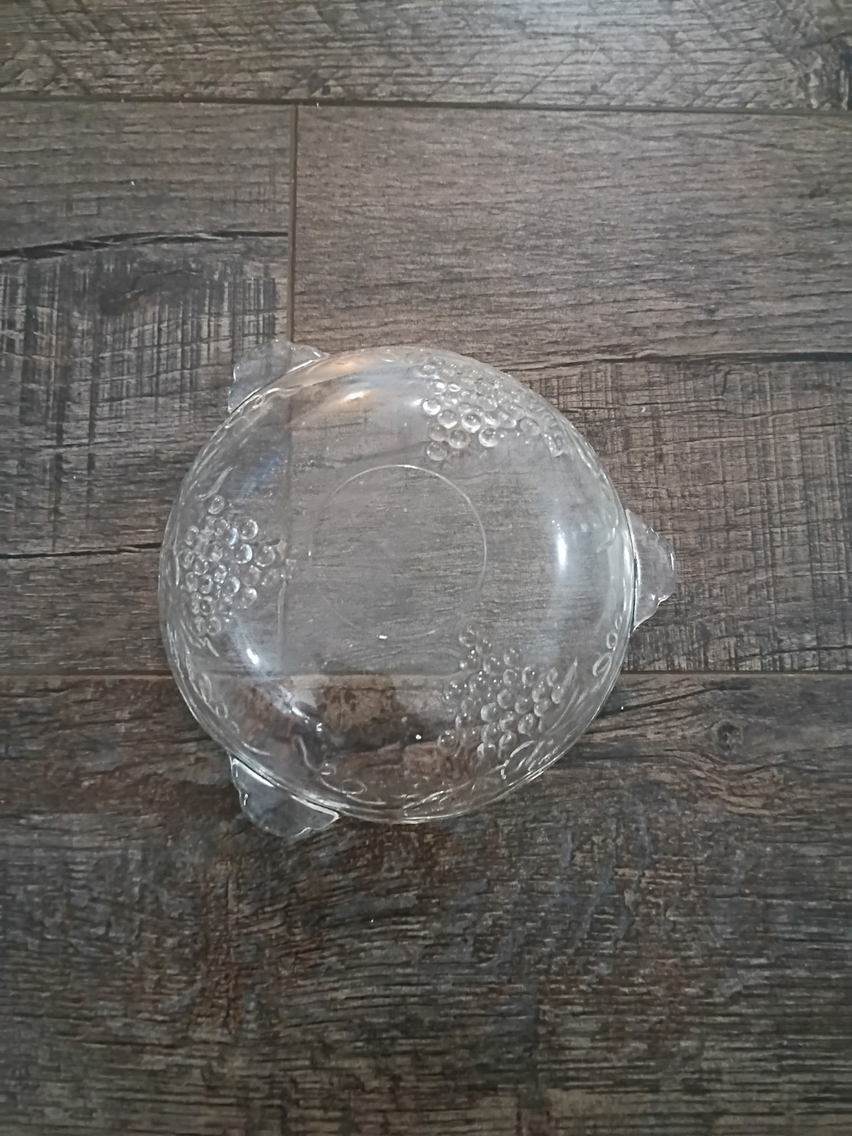 Unmarked Clear Pressed Glass Round Decorative Bowl, Grape Pattern, 1-Piece