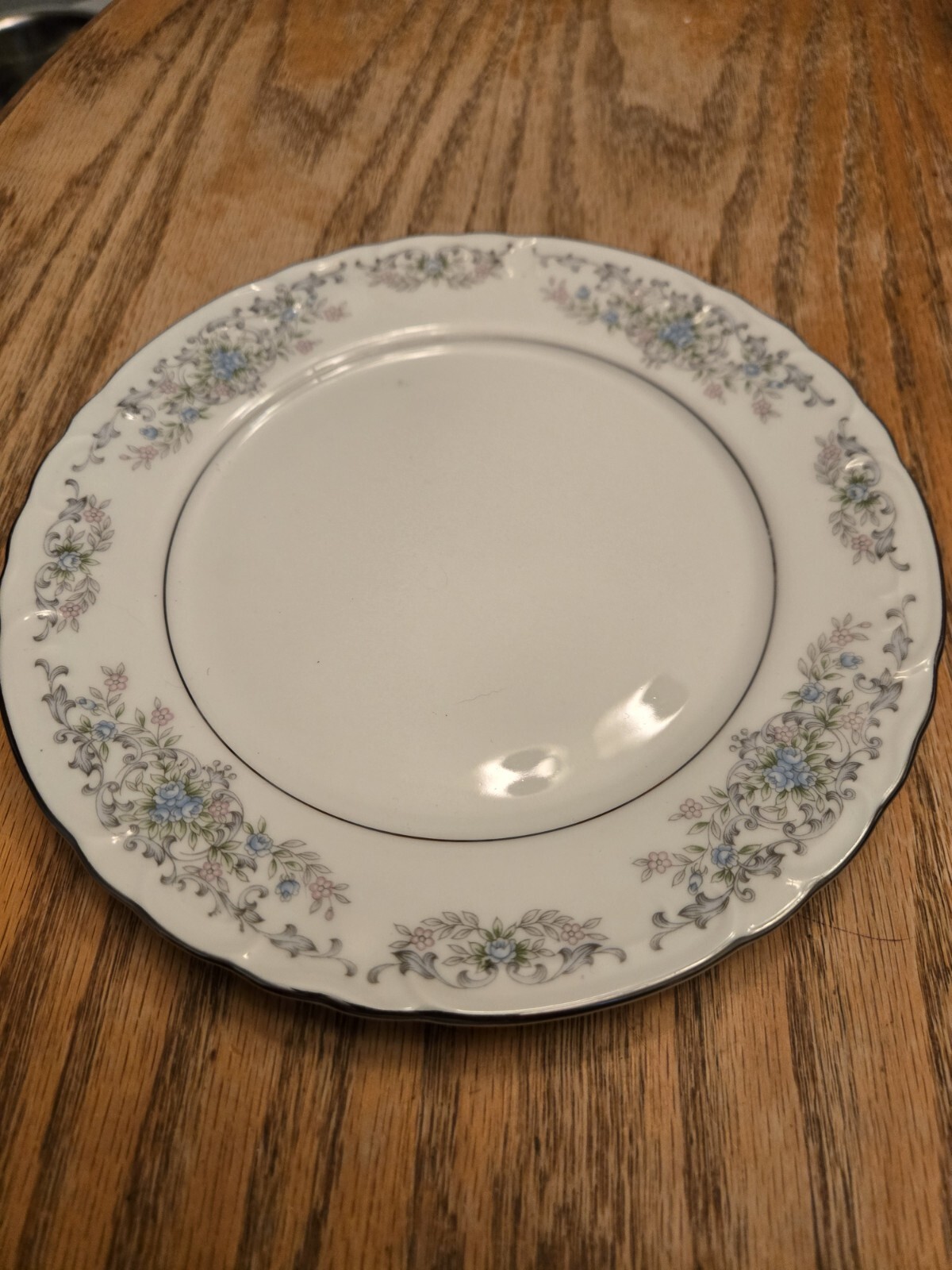 Norleans Theresa China 7.5″ Plate Floral