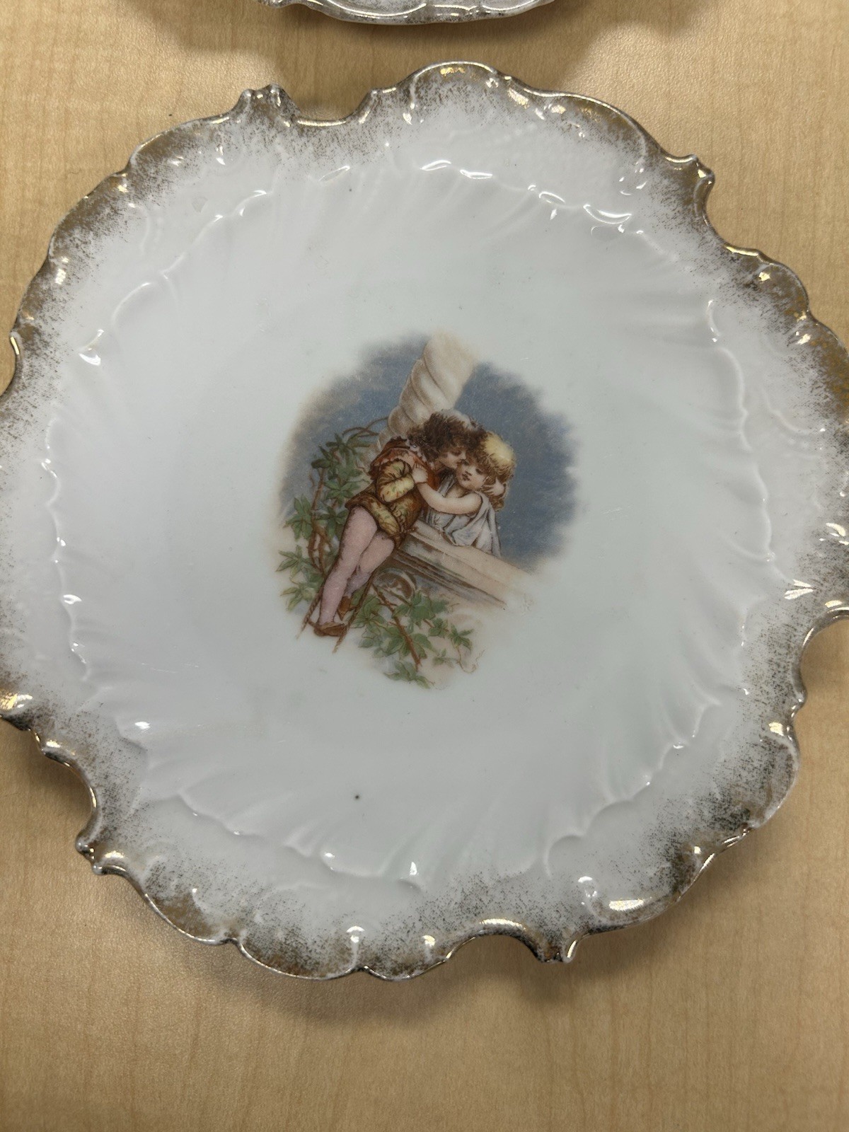 Victorian Themed Plates Set Of 6 With Guilded Scalloped Edges