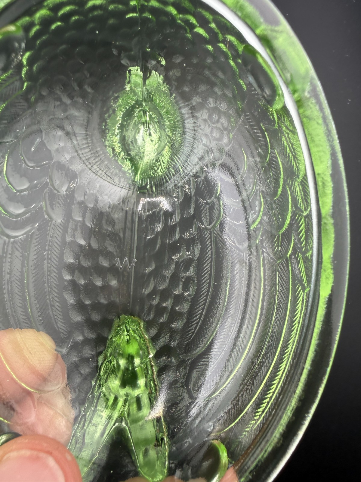 Wilkerson Glass USA Green Vaseline Uranium Glass Hen on Nest Covered Dish – 4.5″